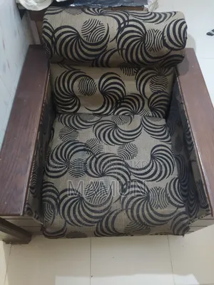 5-seater old sofa