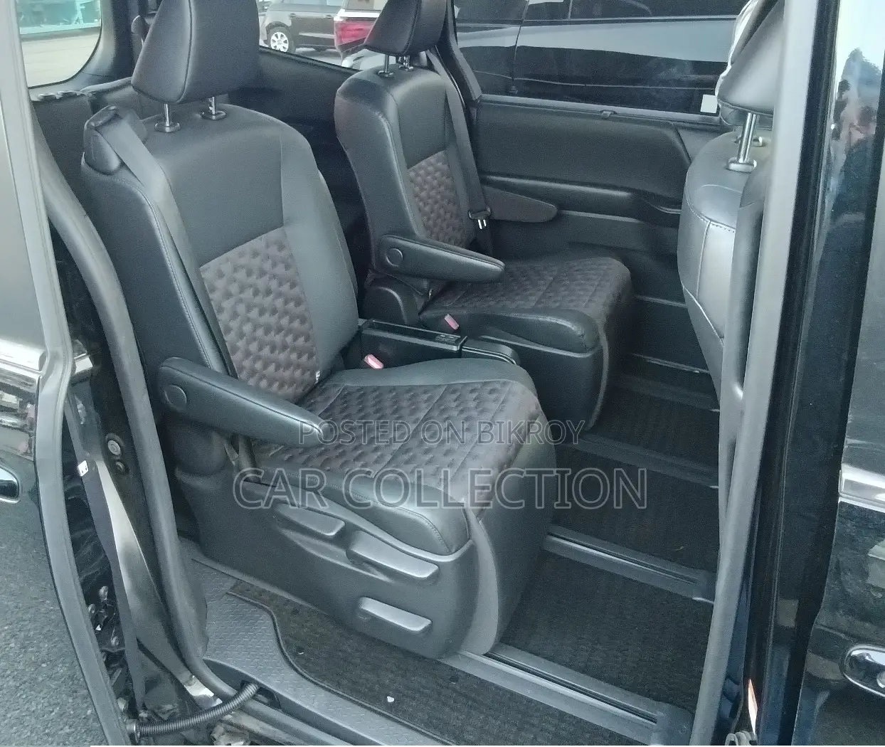 Toyota Voxy 2023 Black