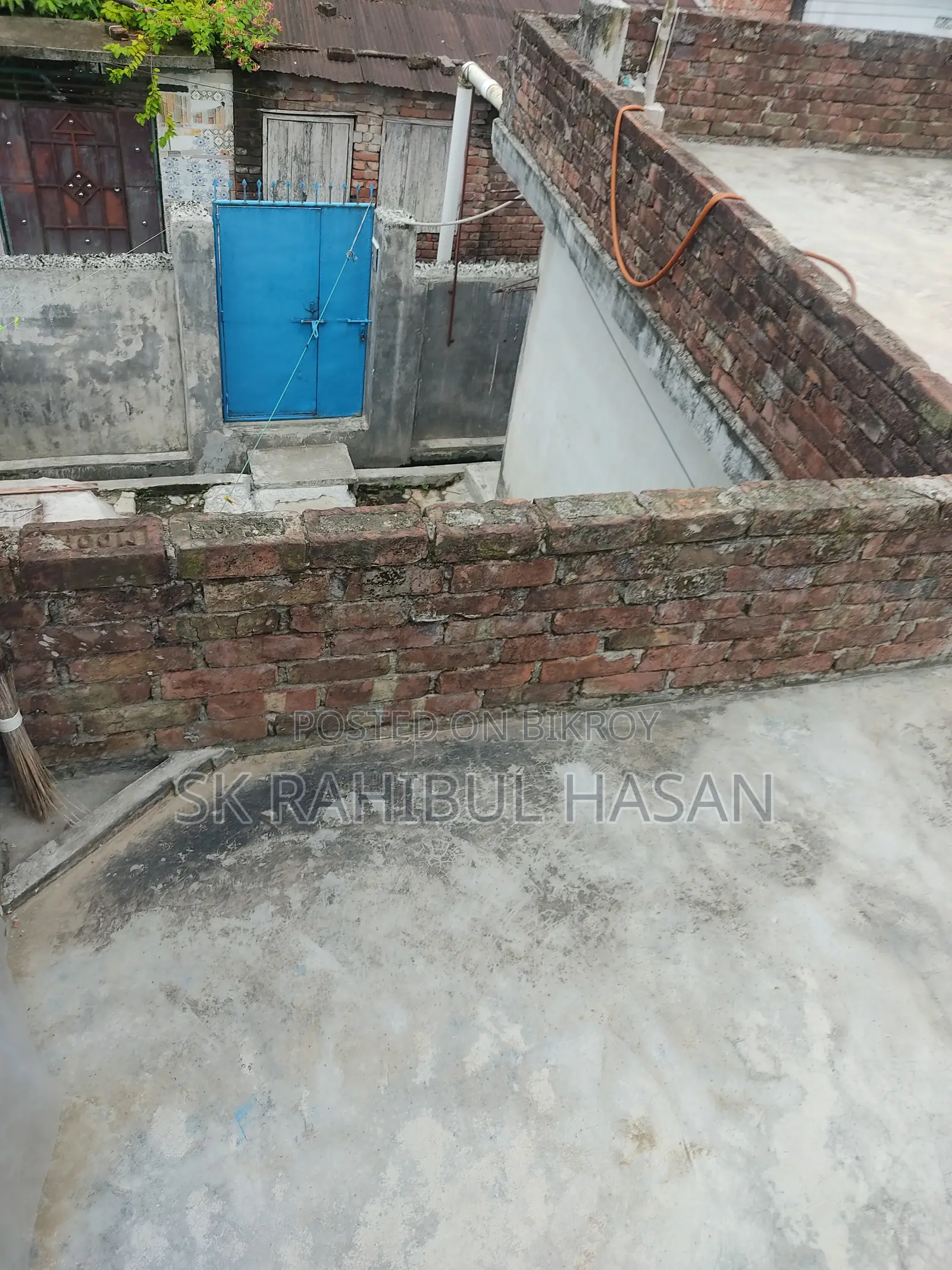 Furnished 3-bedroom House in Khulna Sadar for Sale