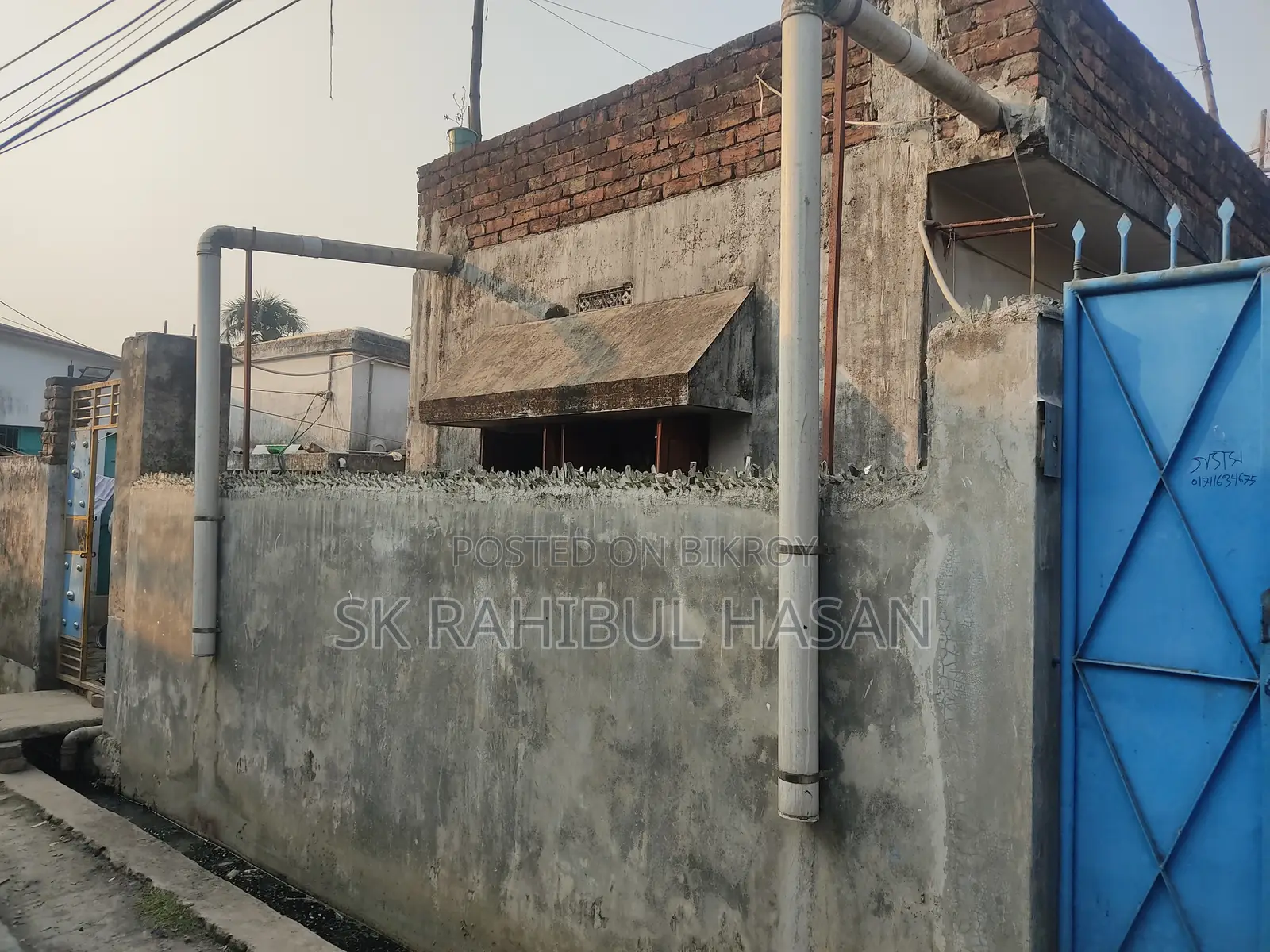 Furnished 3-bedroom House in Khulna Sadar for Sale