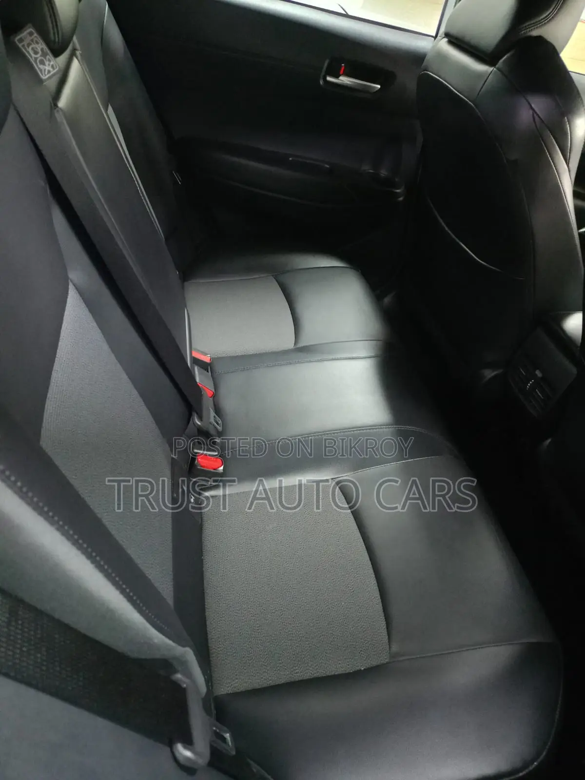 Toyota Corolla Cross 1.8 Hybrid FWD 2021 Pearl