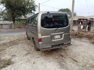 Bus 2011