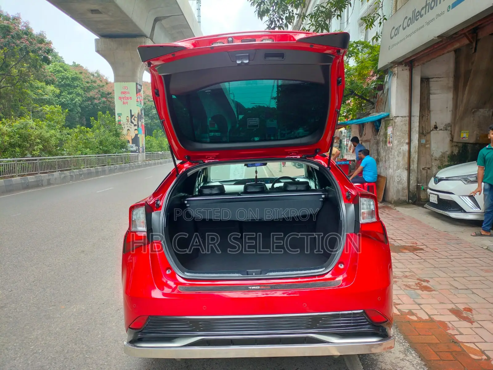Toyota Prius 2019 Red