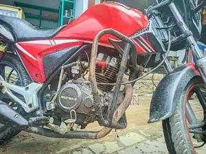 Runner Turbo 125 2018 Red