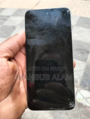 Infinix Hot 60i 128 GB Silver