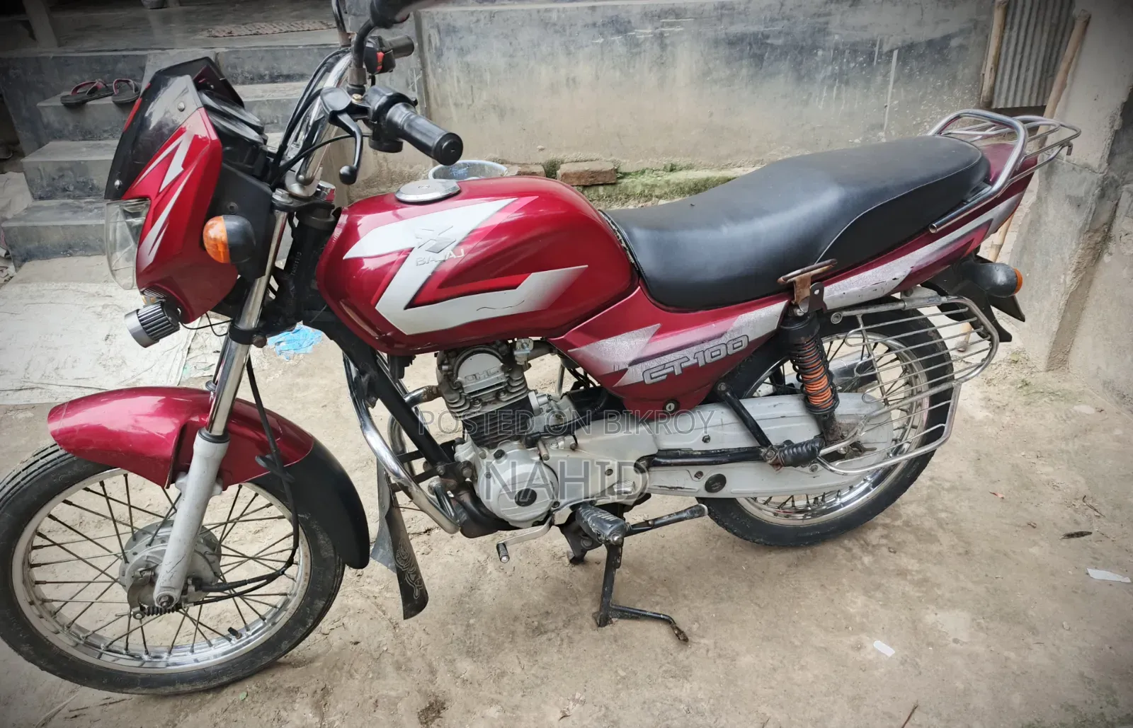 Bajaj CT 100 2013 Red