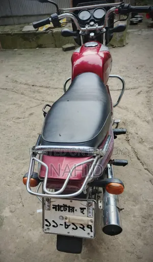 Bajaj CT 100 2013 Red