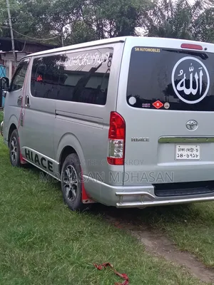 New Toyota HiAce 2021 Silver