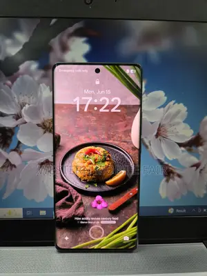 Realme 128 GB Yellow