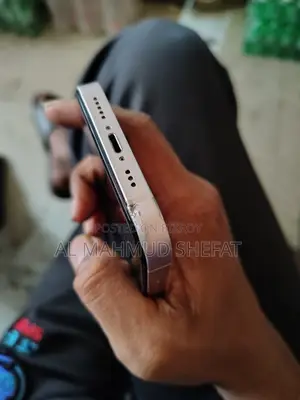 অ্যাপল আইফোন ১৩ ১২৮ জিবি সাদা