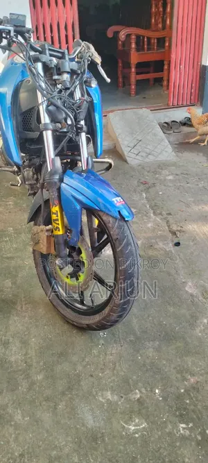 TVS Apache RTR 160 4V 2021 Blue
