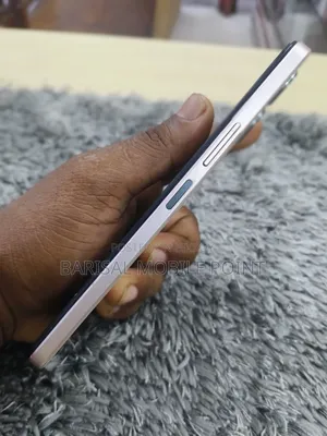 ভিভো ওয়াই ১৭এস ১২৮ জিবি হোয়াইট