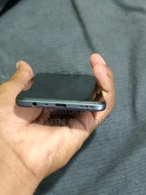 Oppo F17 128 GB Black