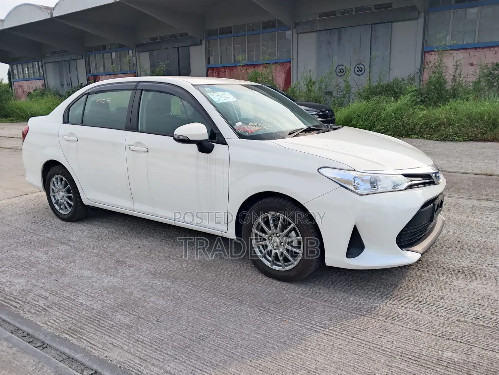 Toyota Axio 2021 White