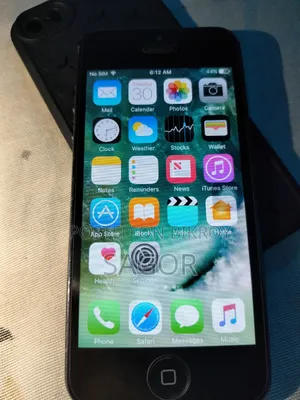 Apple iPhone 5s 32 GB Black