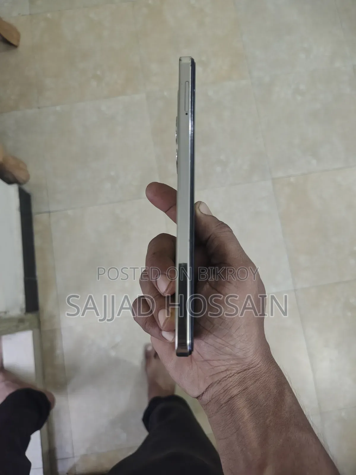 ইনফিনিক্স হট ৪০আই ১২৮ জিবি গোল্ড
