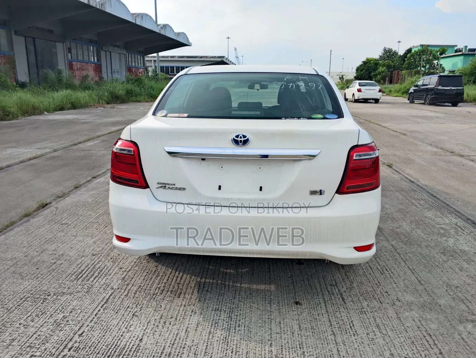 Toyota Axio 2021 White