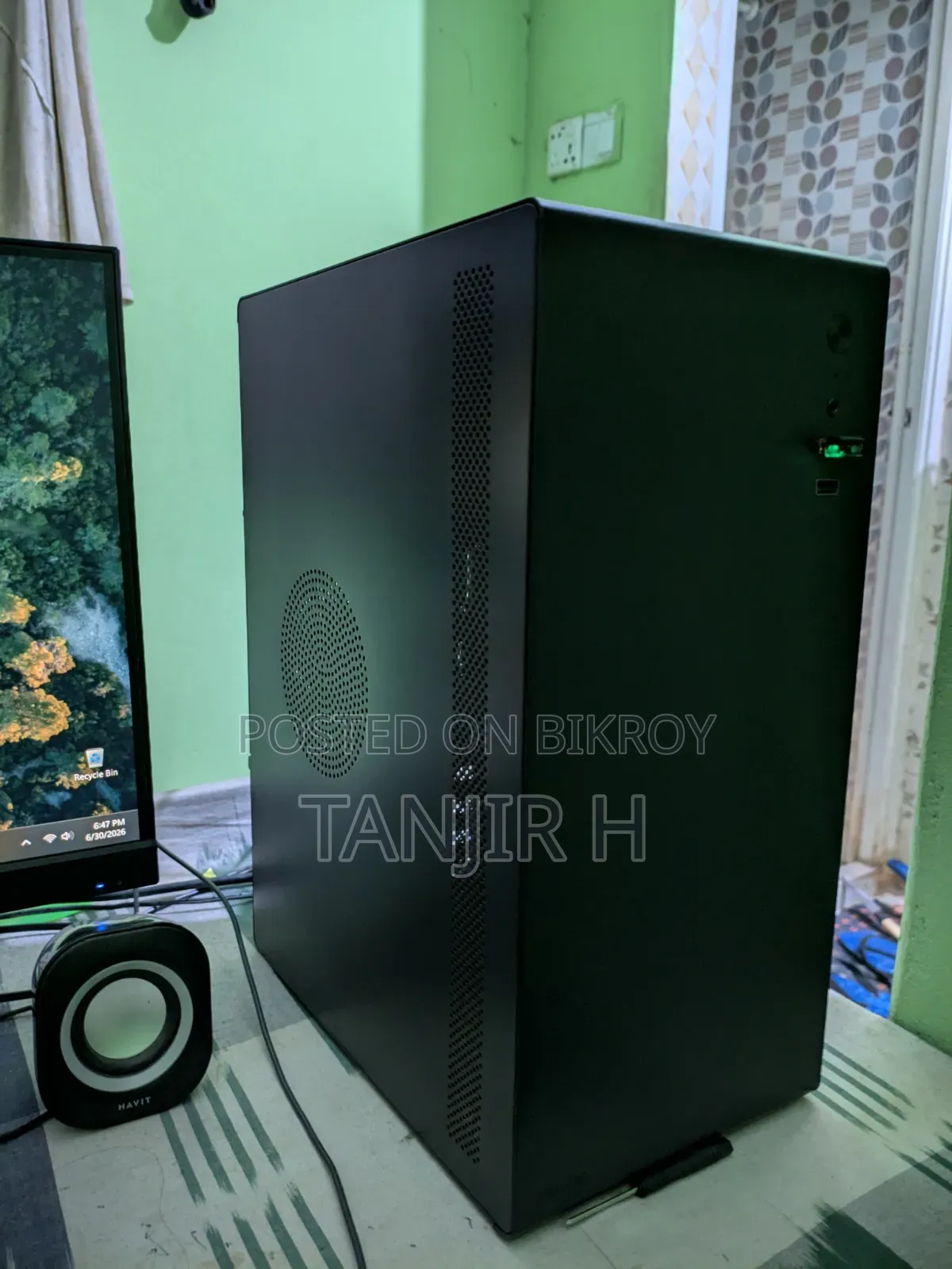 Desktop Computer 16GB AMD SSD 256GB