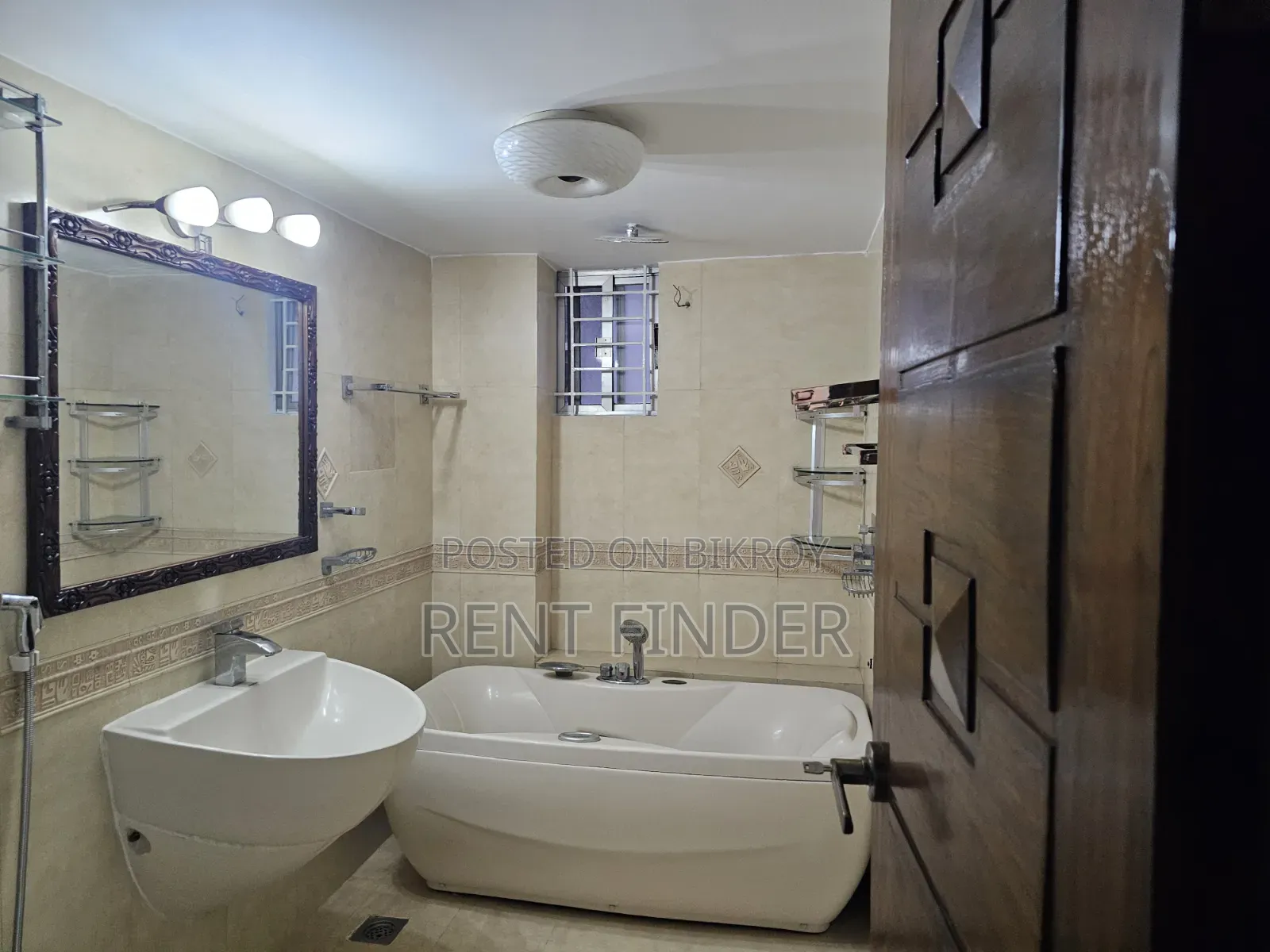 4-bedroom Apartment in Gulshan for rent
