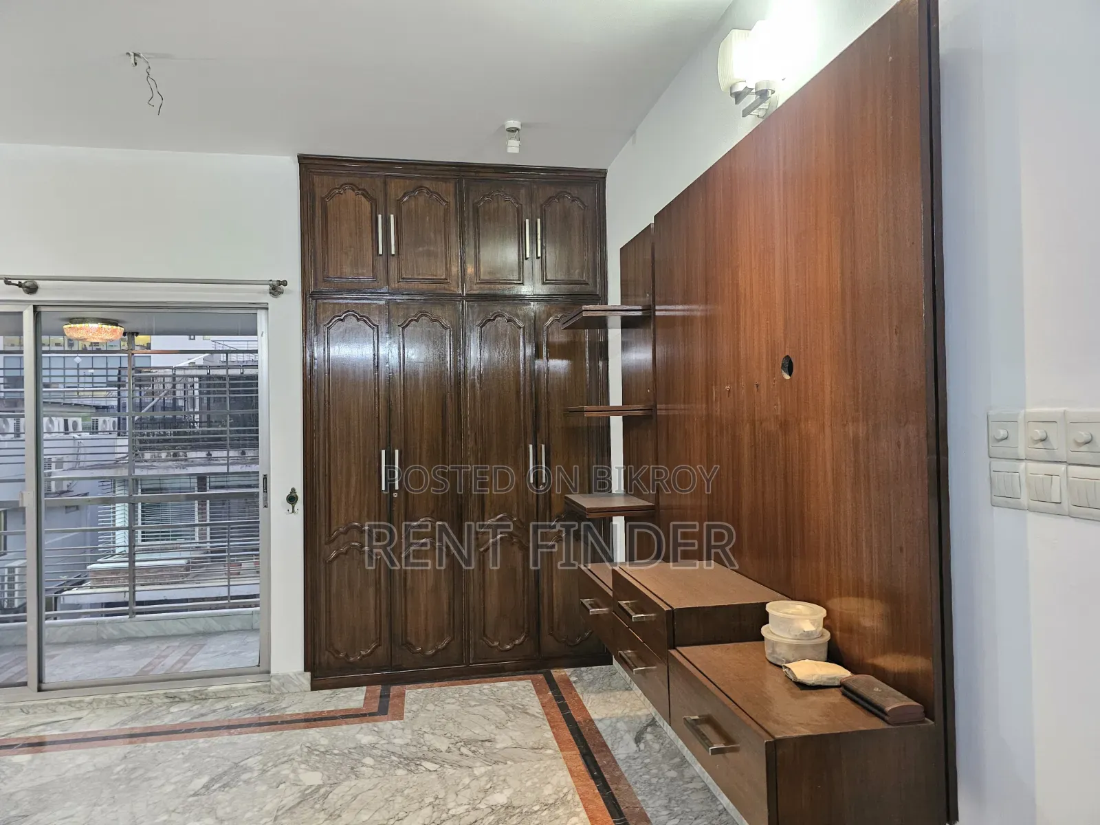 4-bedroom Apartment in Gulshan for rent