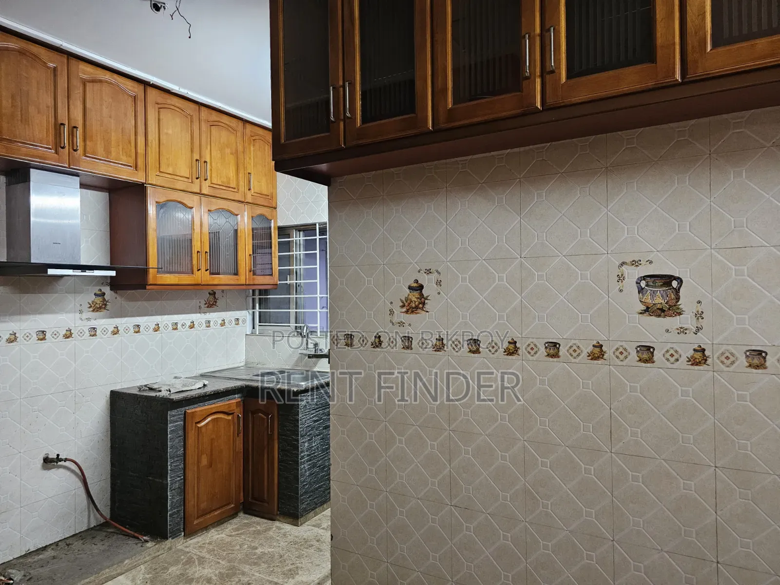 4-bedroom Apartment in Gulshan for rent