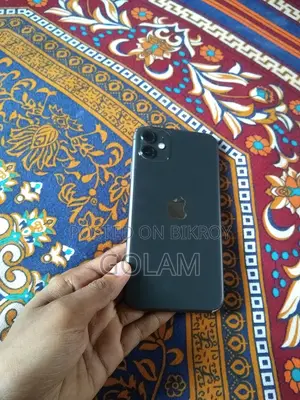 অ্যাপল আইফোন ১১ ৬৪ জিবি কালো