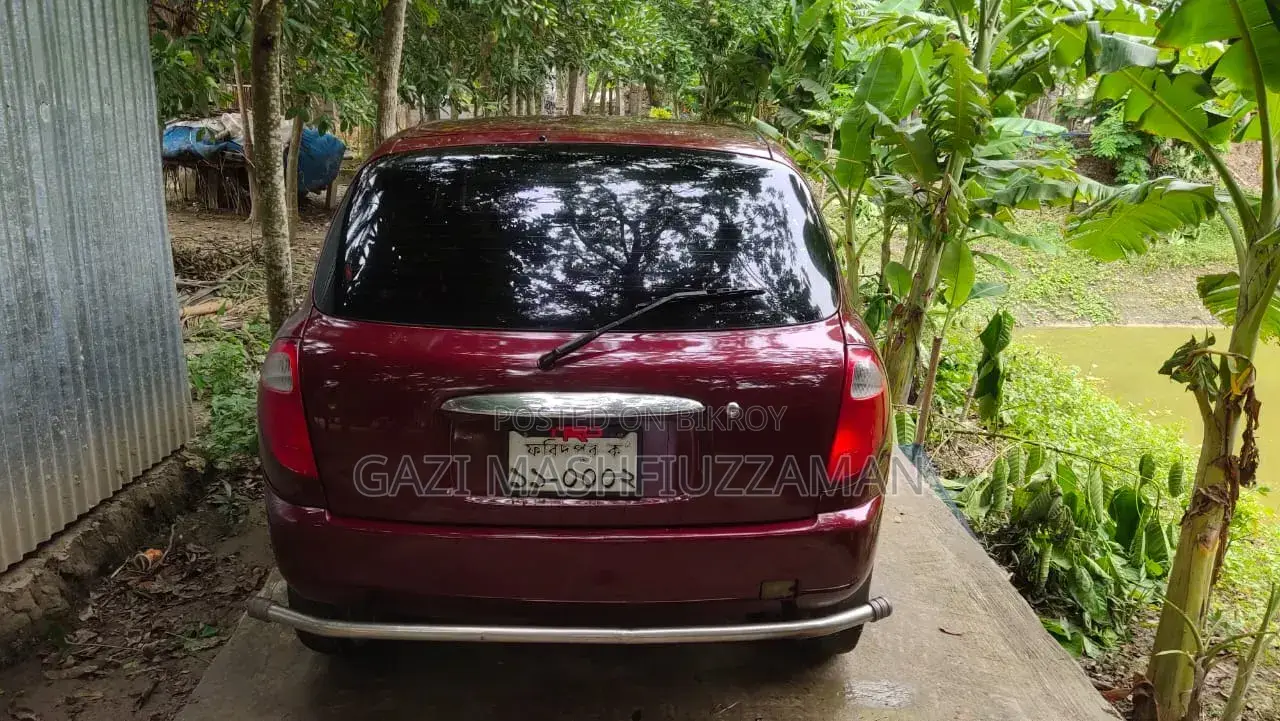 Toyota Duet 1998 Red
