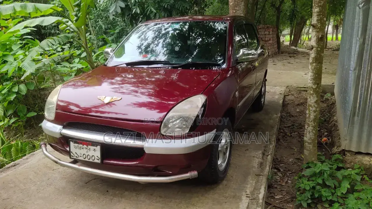 Toyota Duet 1998 Red