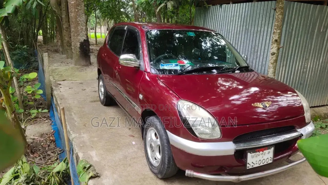 Toyota Duet 1998 Red