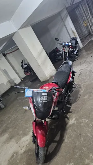 Hero Hunk 2014 Red