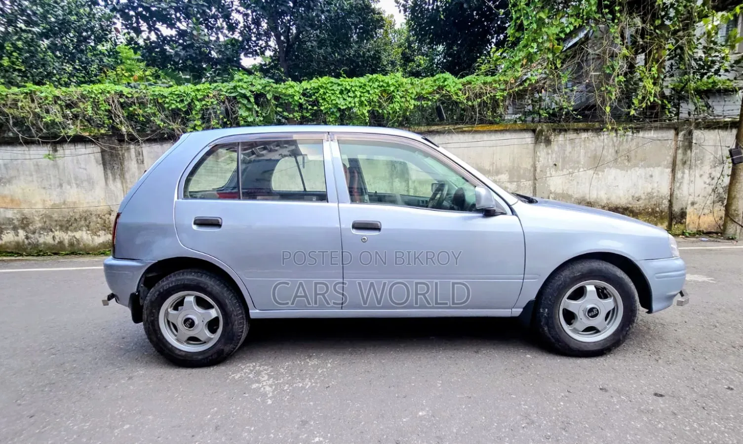 টয়োটা স্টারলেট ১৯৯৭ সিলভার