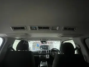 Toyota HiAce 2021 Silver