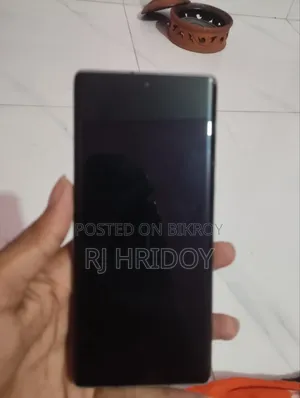 শার্প অ্যাকোস আর৬ ১২৮ জিবি ব্ল্যাক