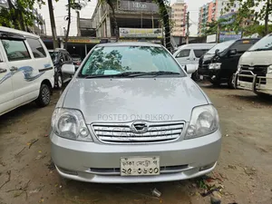 টয়োটা করোলা ২০০৩ সিলভার