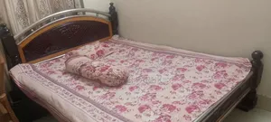 Bed 4/5 feet