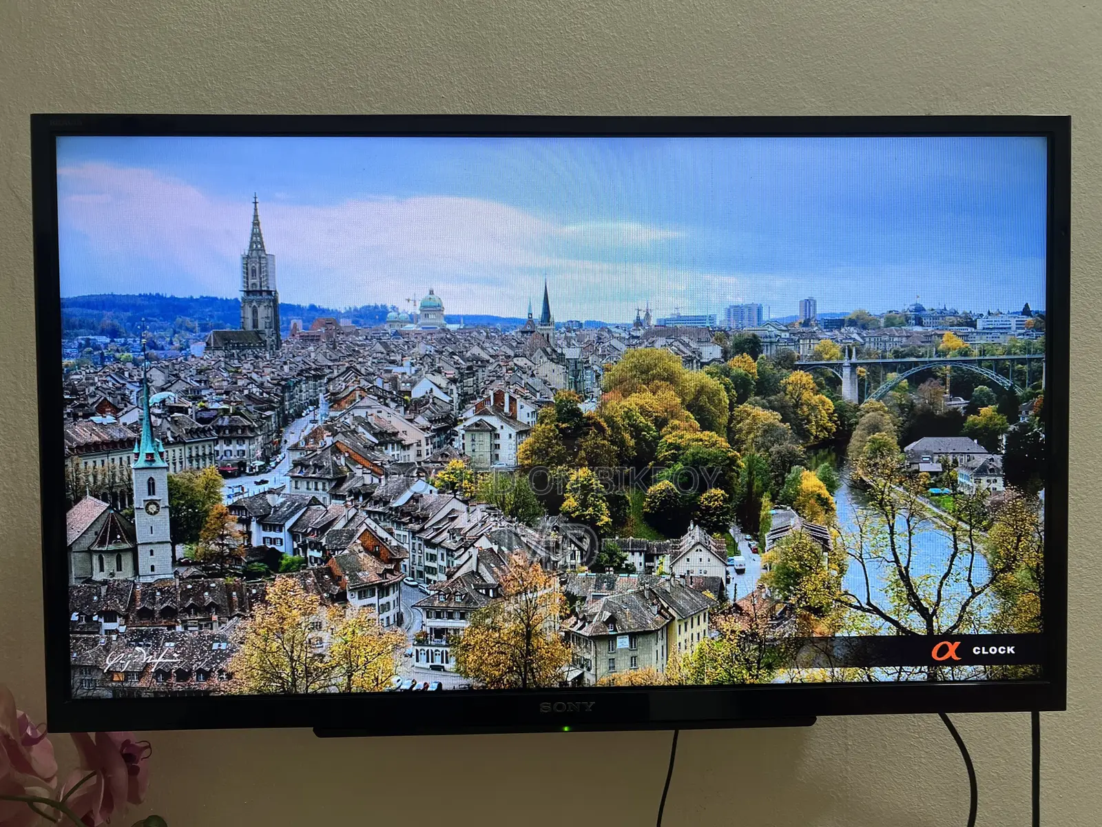 Sony Bravia 32'' Smart Android Tv (With Tx9 Pro Box)