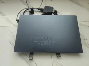 New Laptop MSI 8GB AMD Ryzen 5 SSD 256GB