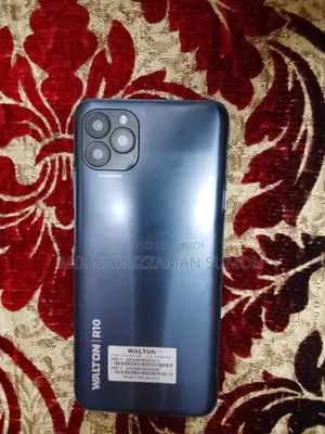 Walton Primo R8 64 GB Blue