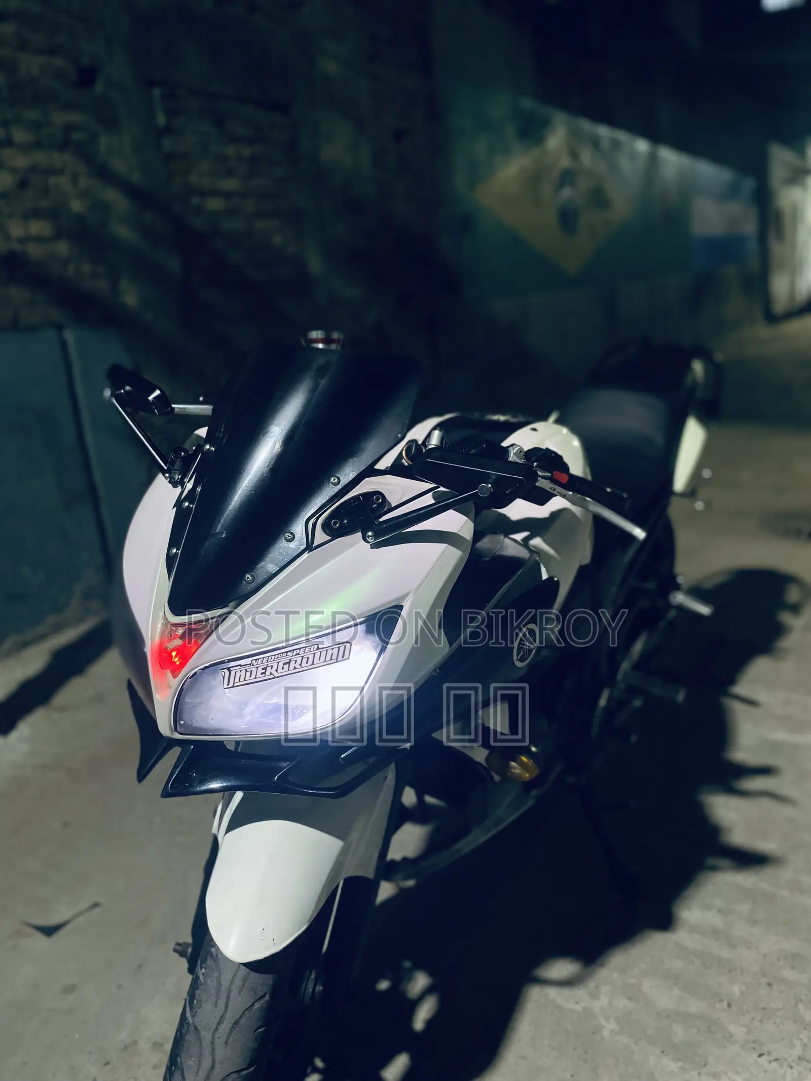 Yamaha 2014 White