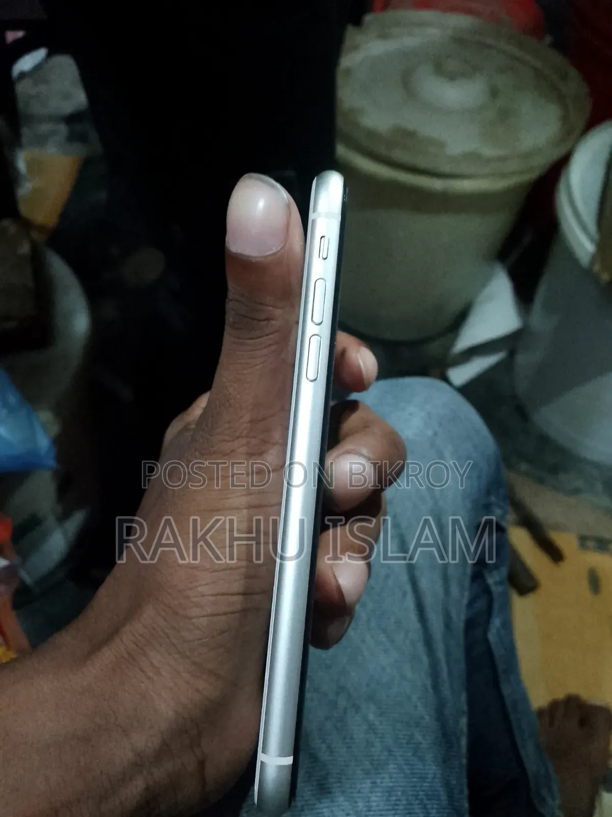 অ্যাপল আইফোন ১১ ১২৮ জিবি সাদা