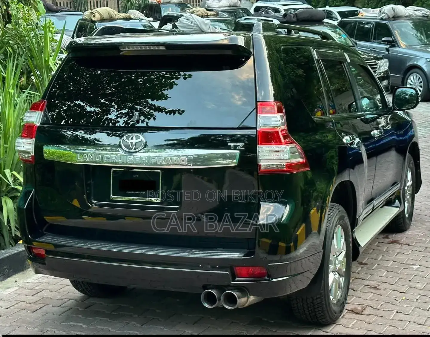 Toyota Land Cruiser Prado 2010 Black
