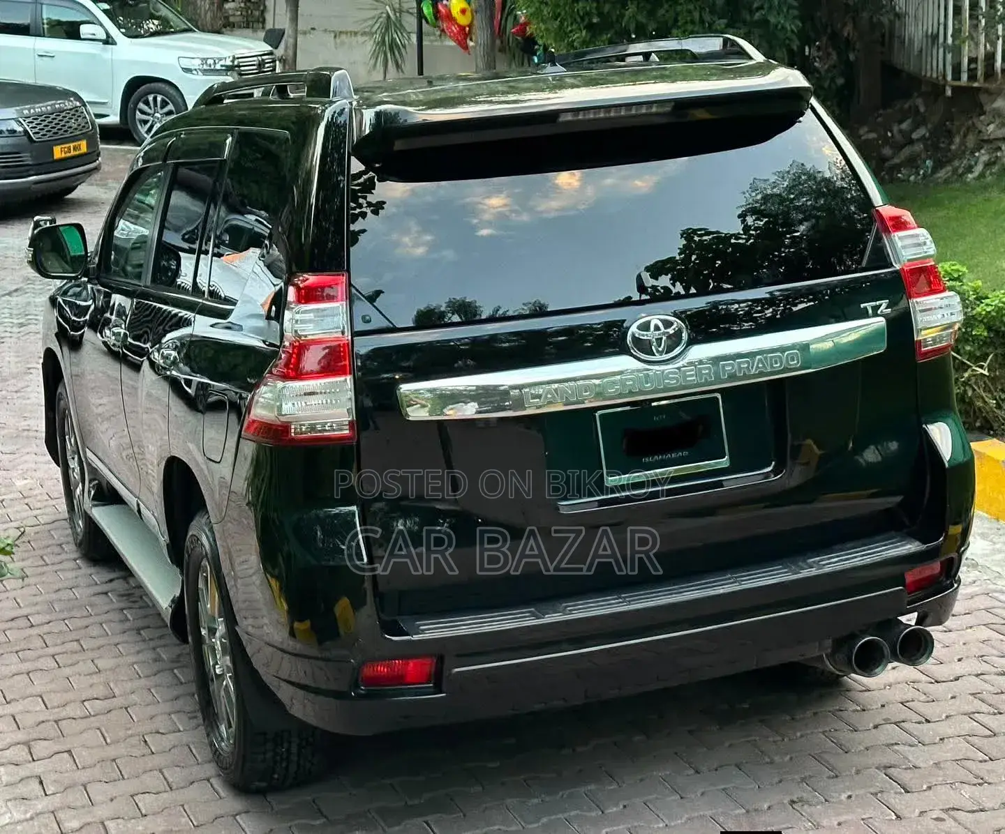 Toyota Land Cruiser Prado 2010 Black