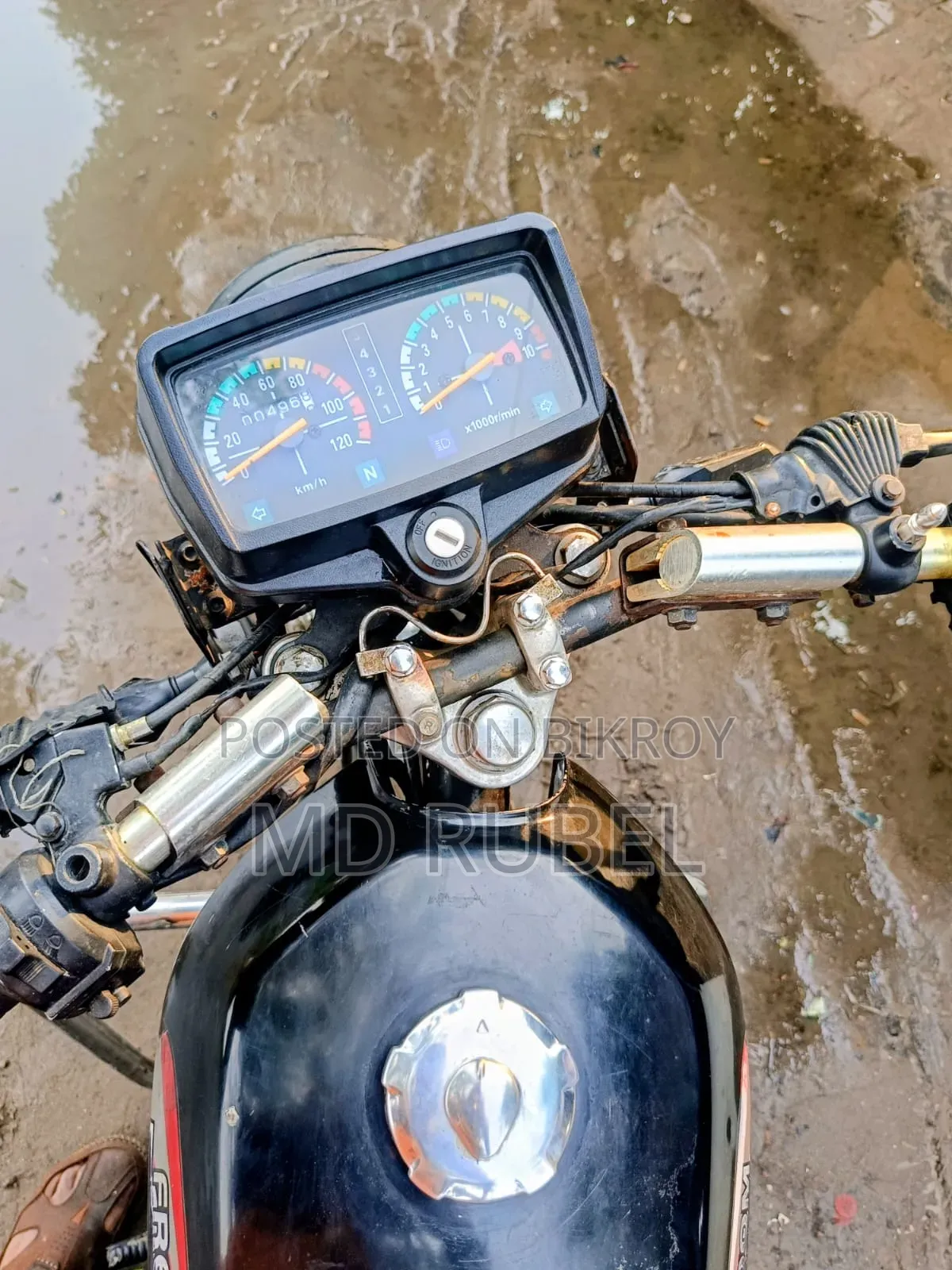 মোটরসাইকেল ২০১৮ কালো