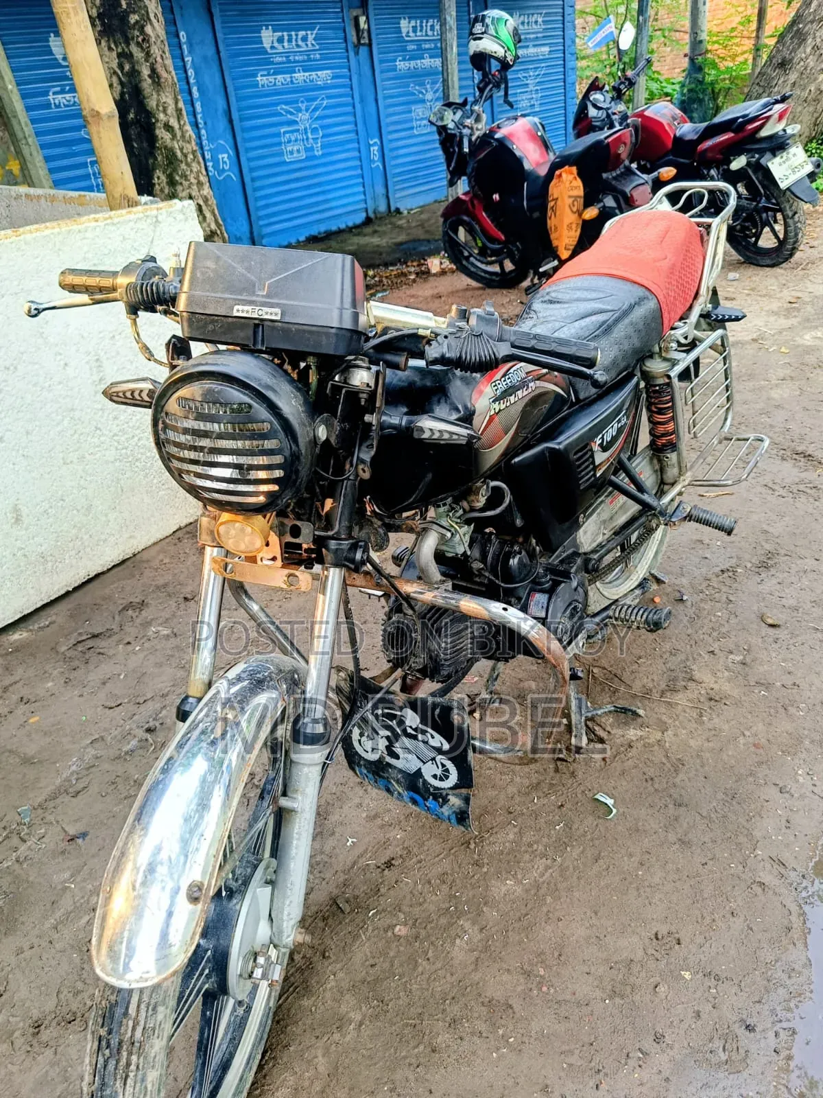 মোটরসাইকেল ২০১৮ কালো