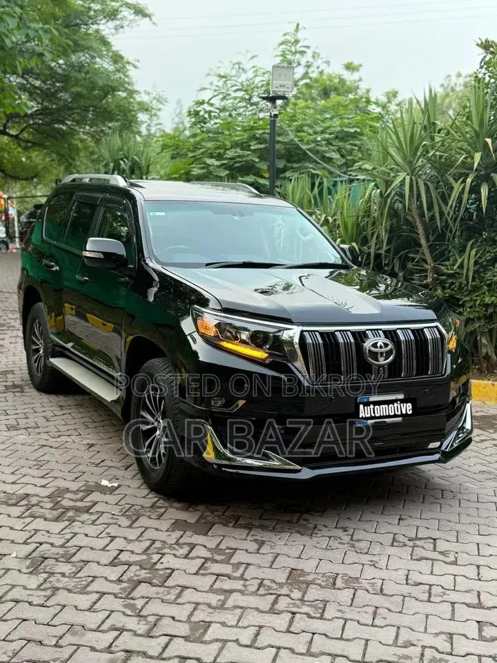 Toyota Land Cruiser Prado 2013 Black