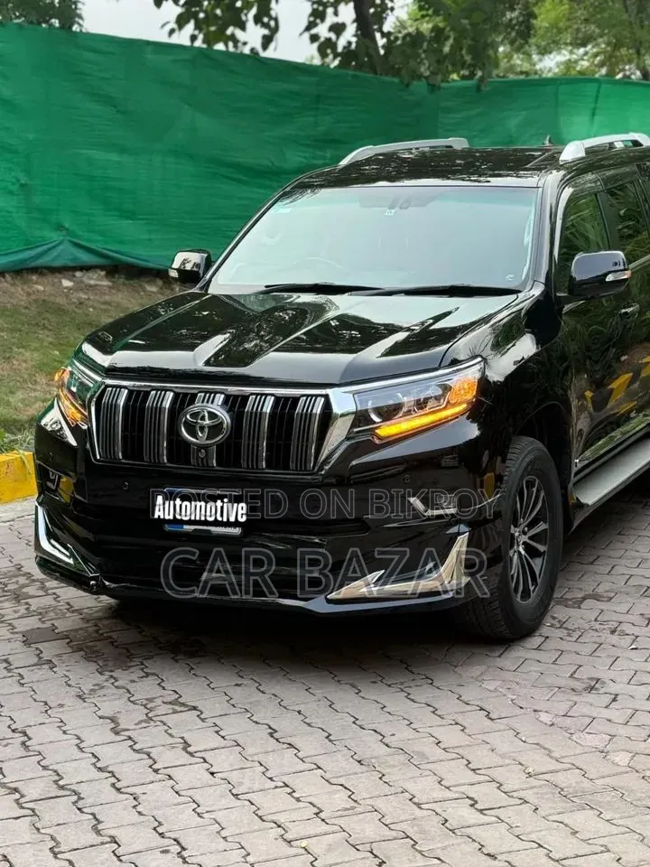 Toyota Land Cruiser Prado 2013 Black