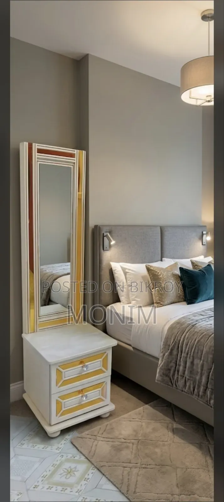 Master Bed Mirror Side Table !!