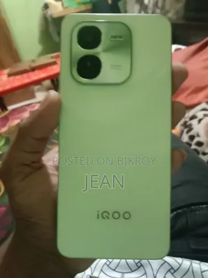 iQOO Z9x 128 GB Green