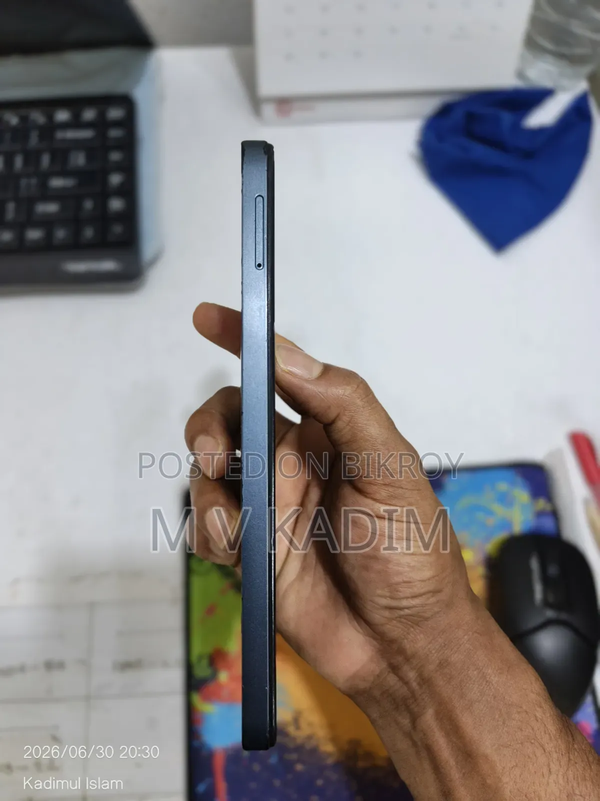 Walton ORBIT Y70C 64 GB Gray