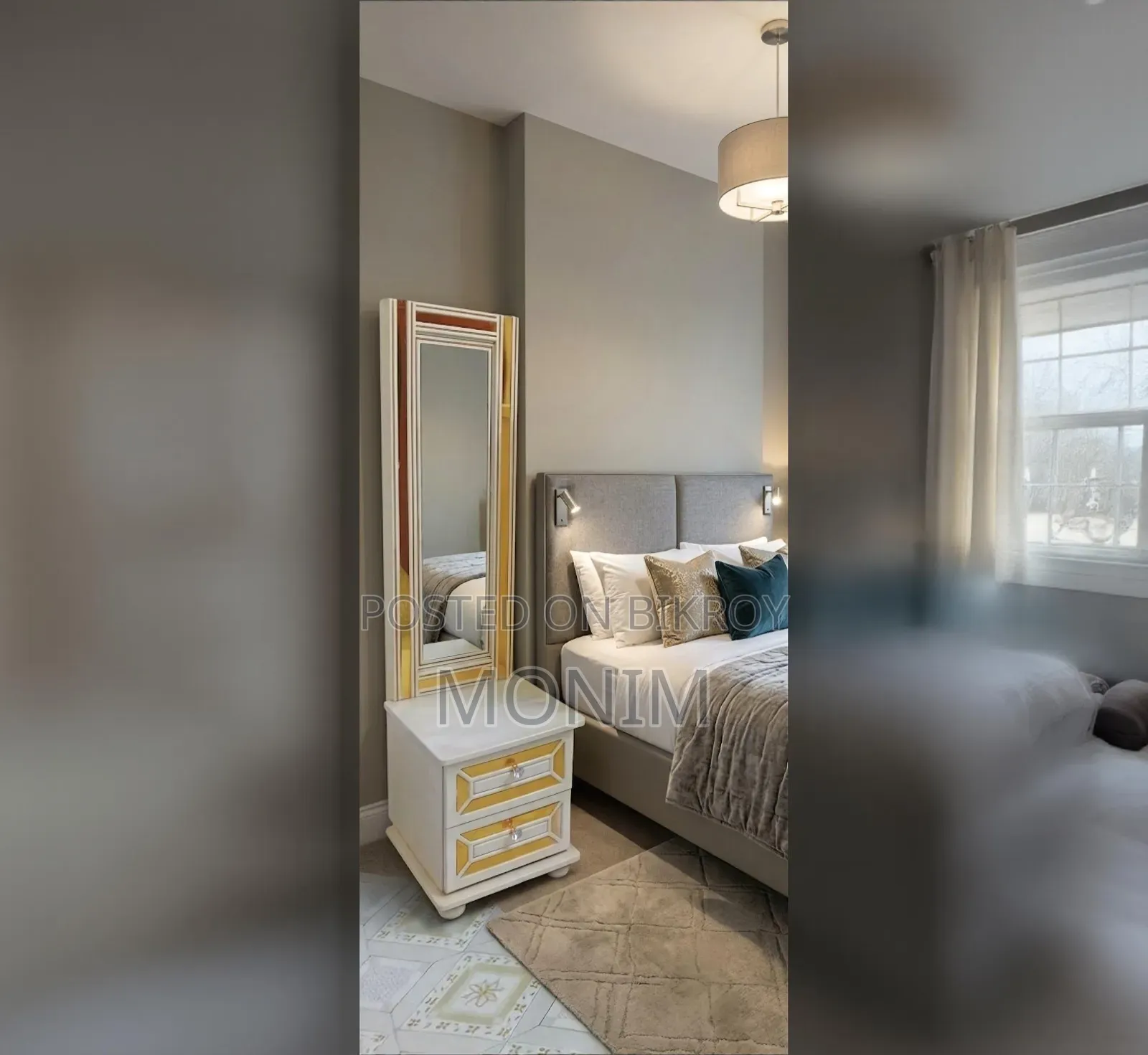 Master Bed Mirror Side Table !!